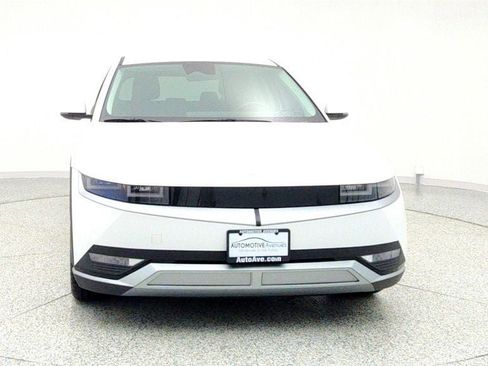 Used 2022 Hyundai Ioniq 5 SE image 2