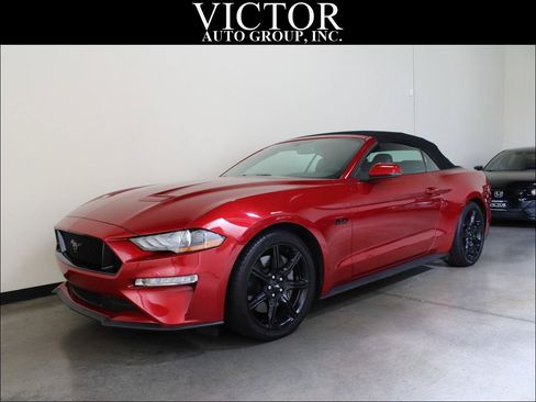 Used 2020 Ford Mustang GT Premium w/ Carbon Sport Interior Package RWD image 5
