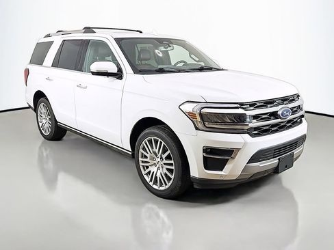 Used 2024 Ford Expedition Limited image 47
