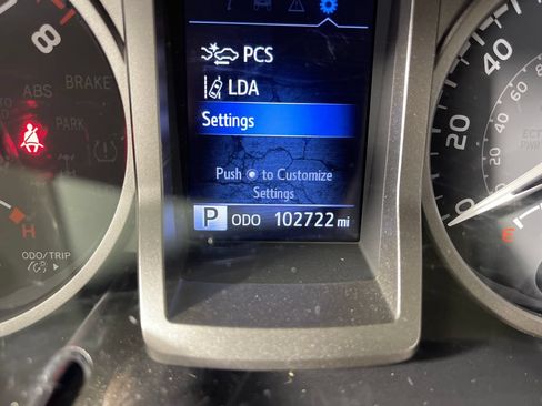 Certified 2020 Toyota Tacoma SR5 RWD image 19