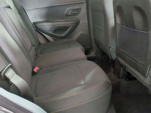 Certified 2019 Chevrolet Trax LS w/ Tint and Cruise Package image 23