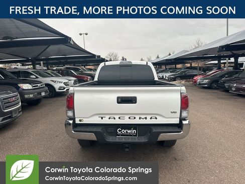 Used 2023 Toyota Tacoma TRD Off-Road image 7