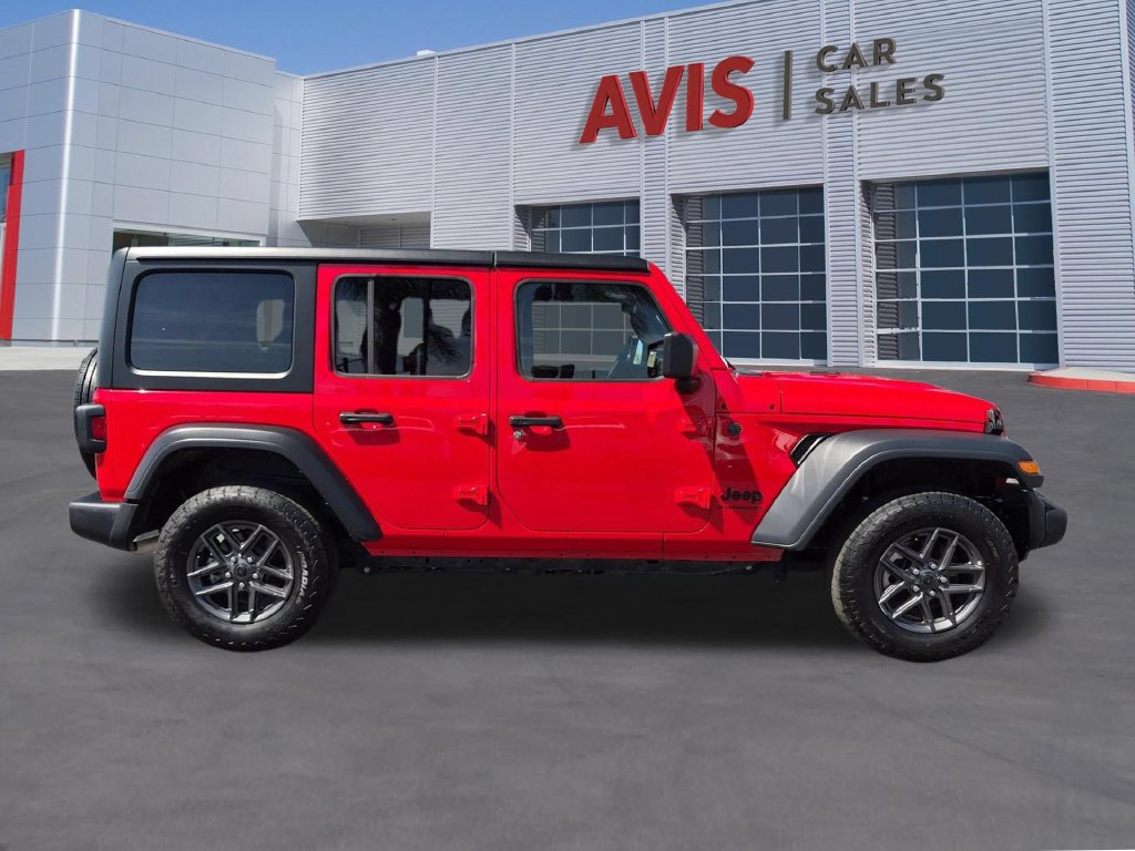 Used 2025 Jeep Wrangler Unlimited Sport AWD/4WD image 5