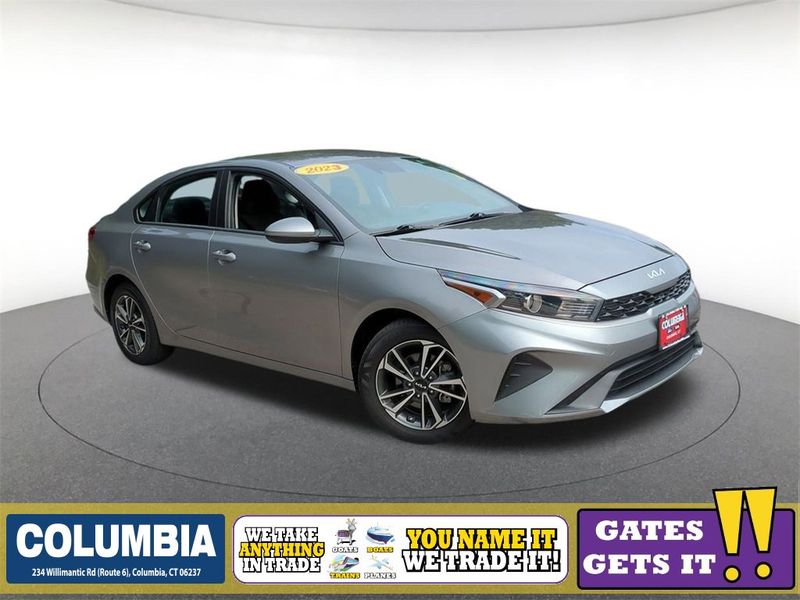 Certified 2023 Kia Forte LXS image 1