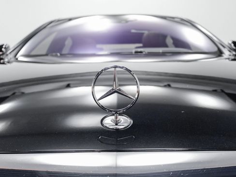 Used 2019 Mercedes-Benz Maybach S 560 4MATIC image 26