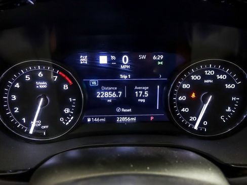 Used 2020 Cadillac XT5 Premium Luxury image 16