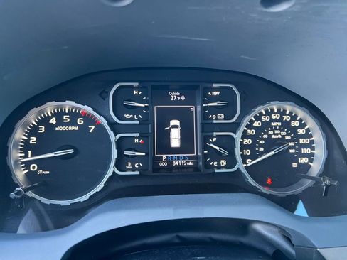 Used 2020 Toyota Tundra SR5 image 14
