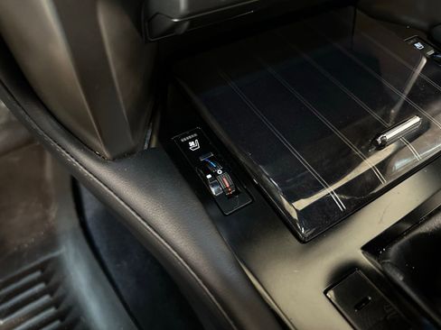 Used 2020 Lexus GX 460 Premium AWD/4WD image 32