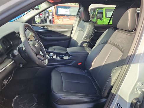 New 2026 Jeep Grand Cherokee Limited image 21