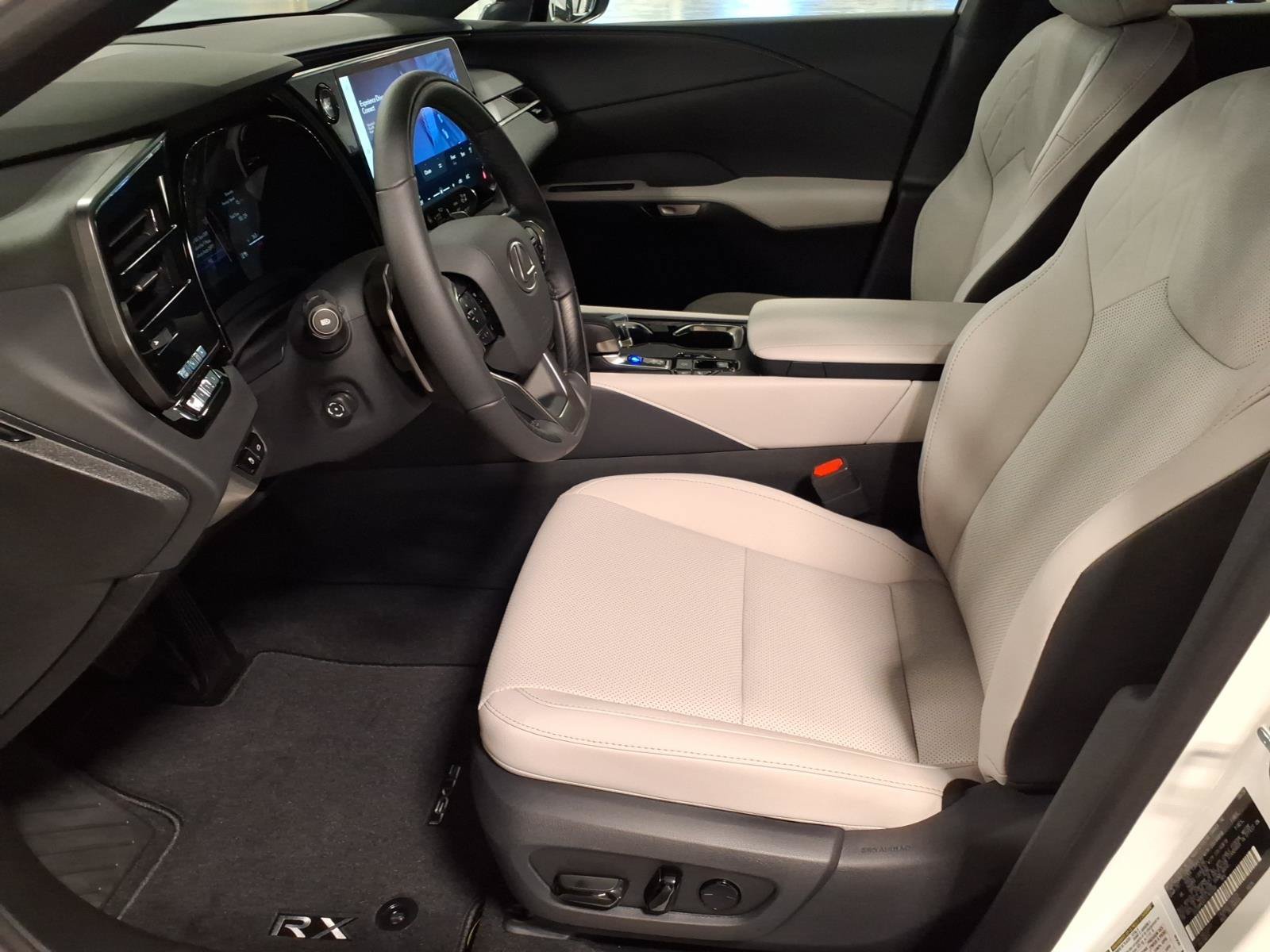 New 2026 Lexus RX 350 AWD image 5