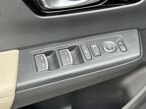 Used 2024 Honda CR-V EX-L image 13