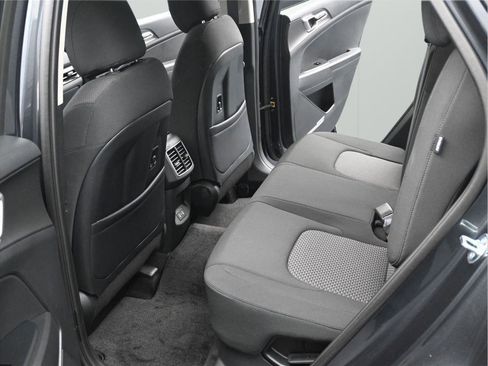 New 2026 Kia Sportage S AWD/4WD image 6