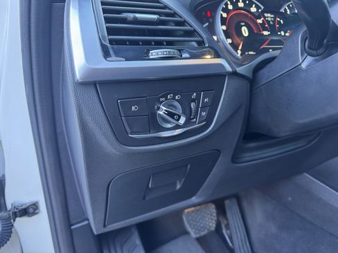 Used 2019 BMW X3 xDrive30i image 4