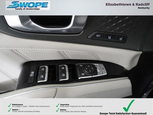 Used 2023 Kia Sorento SX Prestige image 15