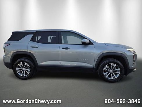 Certified 2025 Chevrolet Equinox LT image 7