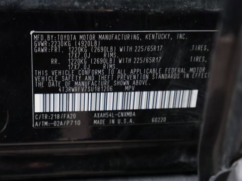Used 2025 Toyota RAV4 XLE AWD/4WD image 42