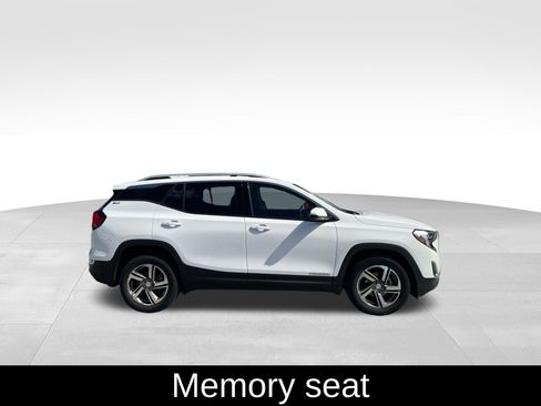 Used 2021 GMC Terrain SLT image 4