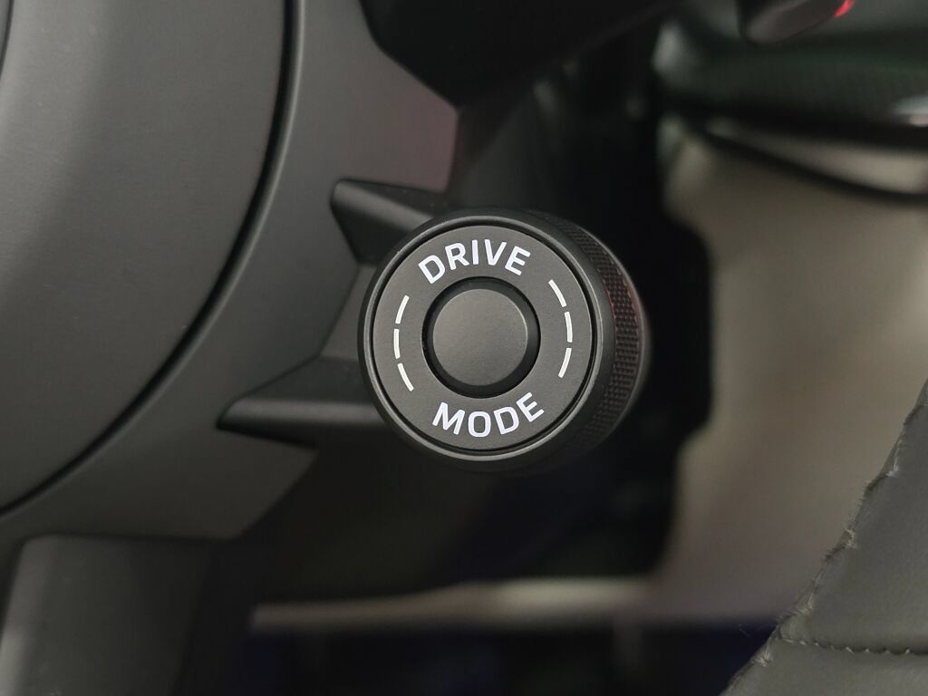 Certified 2025 Porsche 911 Turbo S AWD/4WD image 39