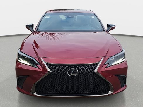 Used 2022 Lexus ES 350 F Sport image 2
