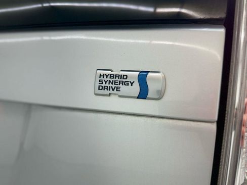 Used 2015 Toyota Prius Two FWD image 34