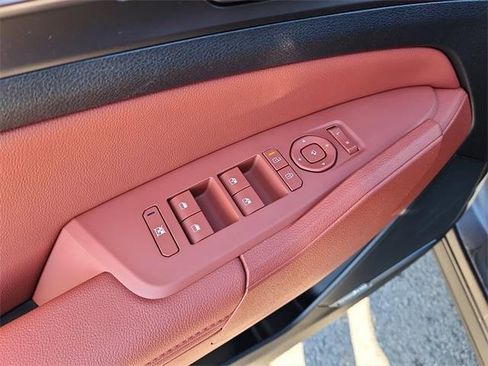 New 2026 Kia Sportage SX image 11