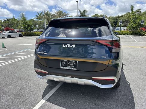 Used 2024 Kia Sportage EX w/ EX Premium Package AWD/4WD image 25
