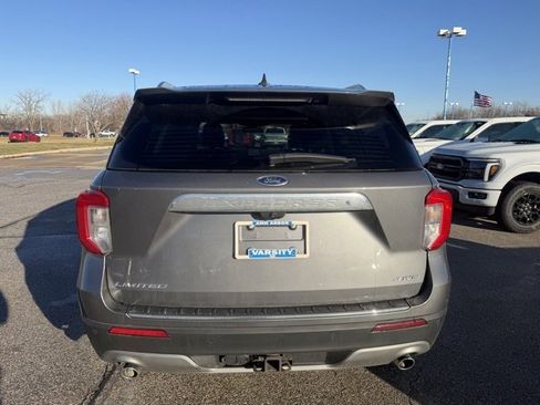 Used 2022 Ford Explorer Limited w/ Limited Technology Package image 5