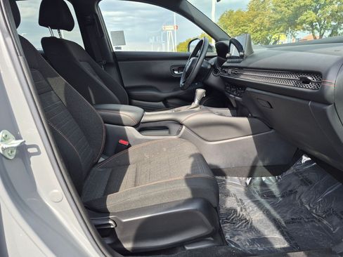 Used 2024 Honda HR-V Sport image 30