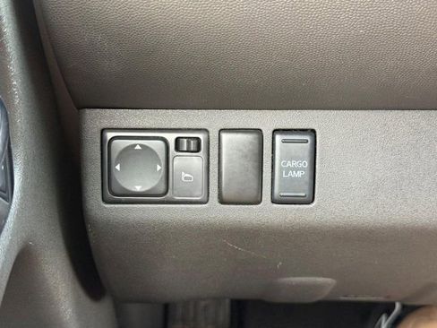 Used 2012 Nissan Frontier PRO-4X w/ Pro-4x Luxury Pkg image 30