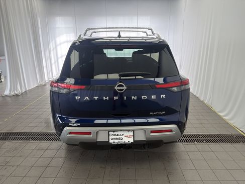 Used 2024 Nissan Pathfinder Platinum w/ Cargo Package image 6