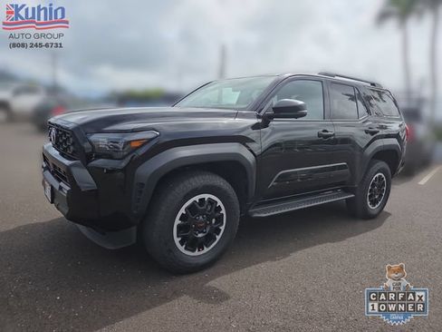 Used 2025 Toyota 4Runner TRD Off-Road Premium AWD/4WD image 2