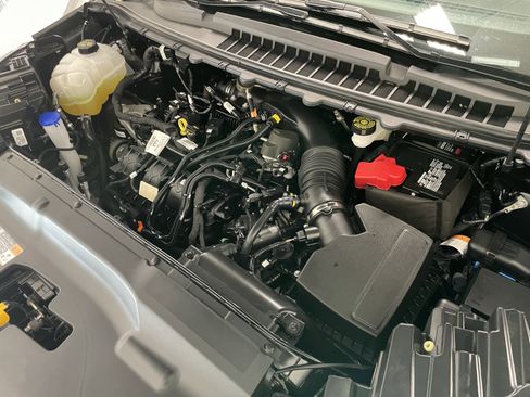 Used 2024 Ford Edge Titanium w/ Equipment Group 301A image 34