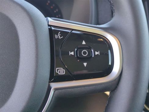 New 2026 Volvo XC90 B6 Ultra w/ Protection Package Premier image 17