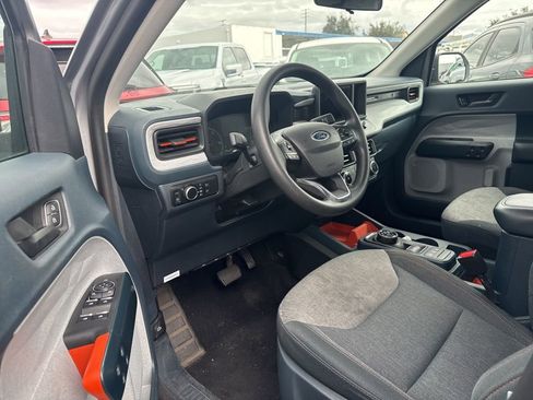 Used 2024 Ford Maverick XLT image 7
