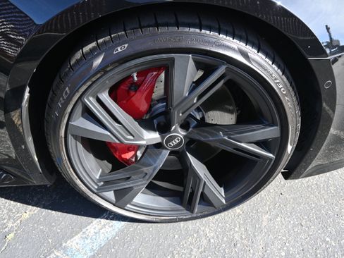 Used 2021 Audi RS 6 AWD/4WD image 81