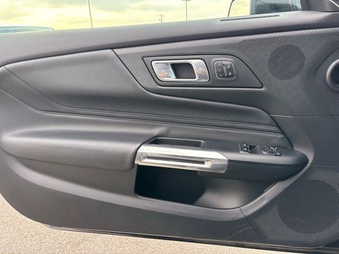 Used 2024 Ford Mustang GT Premium image 12