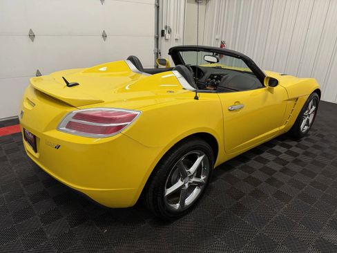 Used 2007 Saturn Sky w/ Premium Trim Pkg RWD image 3