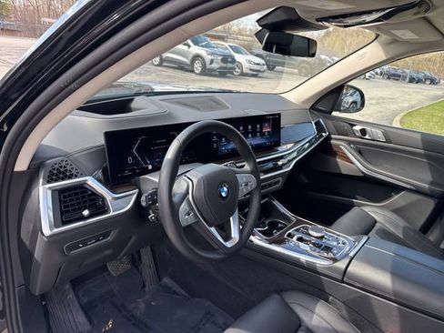 Used 2026 BMW X7 xDrive40i image 81