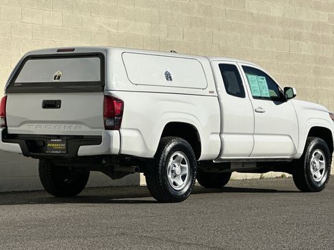 Used 2021 Toyota Tacoma SR image 4