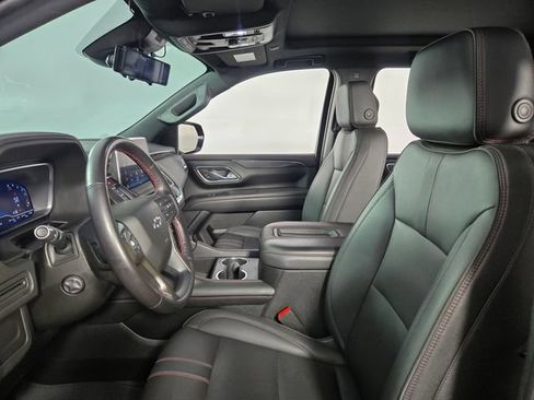 Used 2023 Chevrolet Suburban RST w/ Luxury Package AWD/4WD image 15
