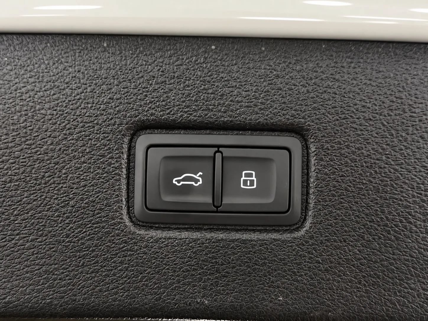 Used 2023 Audi Q7 2.0T Premium Plus w/ Premium Plus Package AWD/4WD image 19