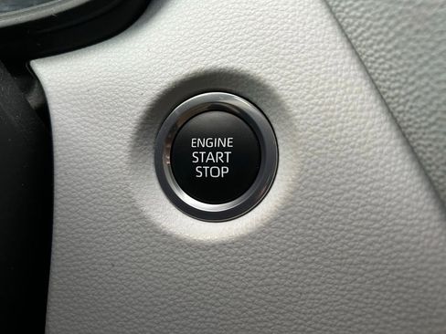 Certified 2024 Toyota Corolla SE image 27