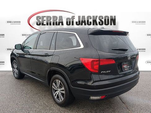 Used 2017 Honda Pilot EX-L image 6