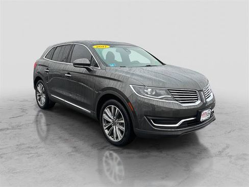 Used 2017 Lincoln MKX Reserve w/ Lincoln MKX Climate Package image 3