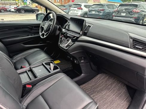 Used 2025 Honda Odyssey Touring image 26