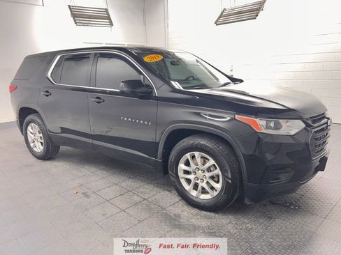 Used 2019 Chevrolet Traverse LS w/ LPO, Black Accent Package AWD/4WD image 3