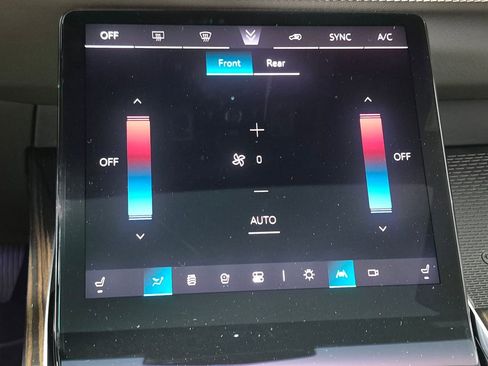 New 2026 Cadillac Escalade Luxury image 18