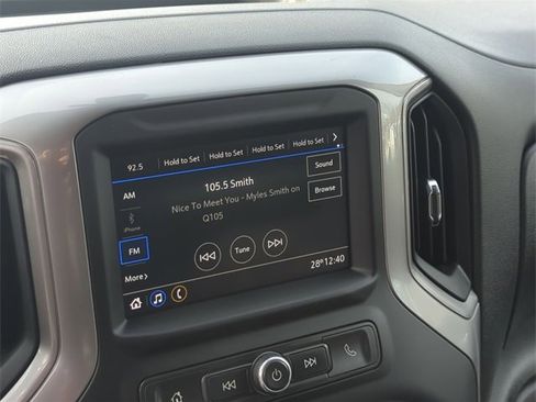 Used 2022 GMC Sierra 3500 Pro w/ Convenience Package image 13