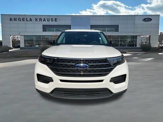 Used 2023 Ford Explorer XLT RWD video 3