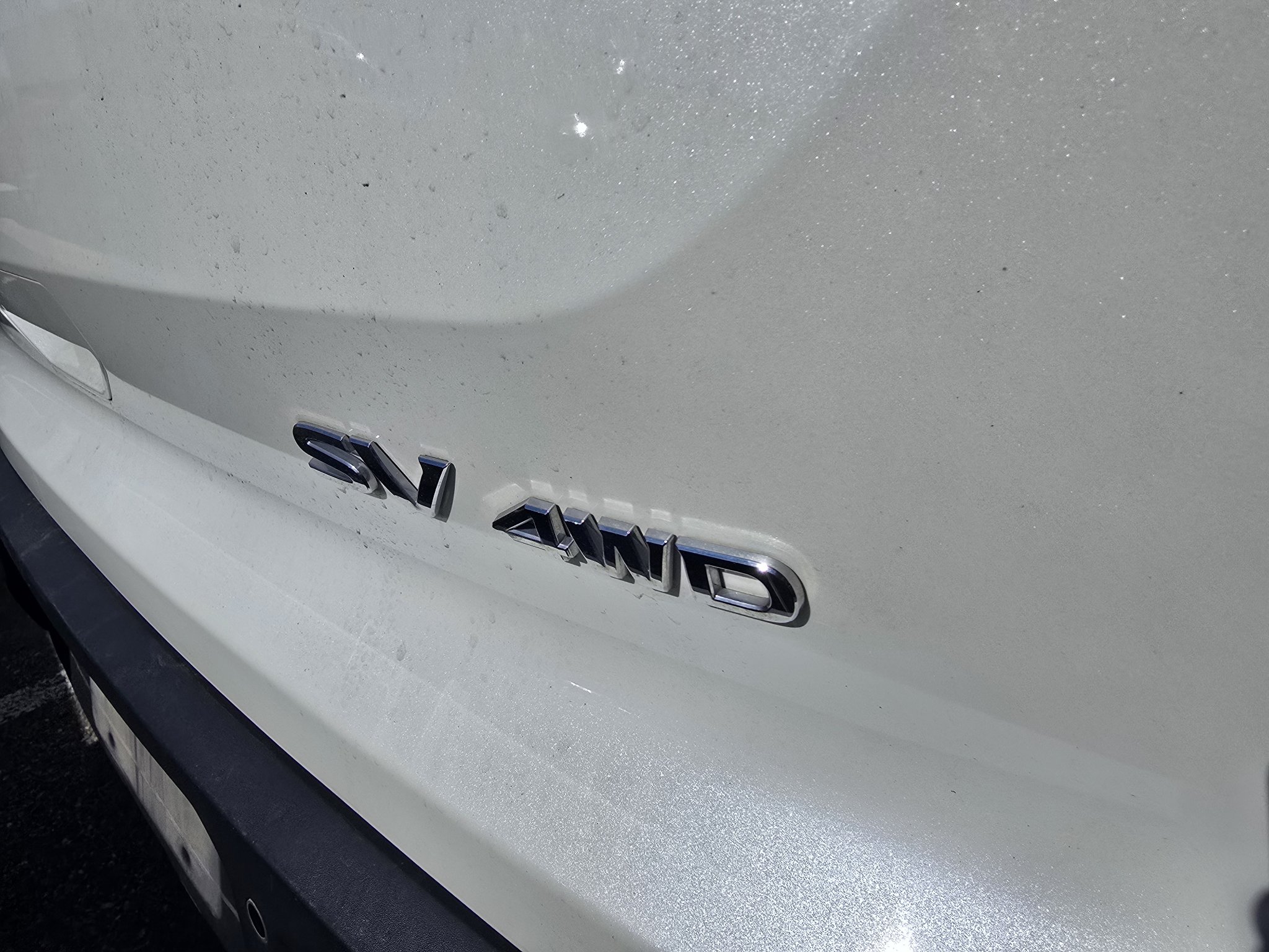 Used 2023 Nissan Pathfinder SV w/ SV Premium Package AWD/4WD image 19